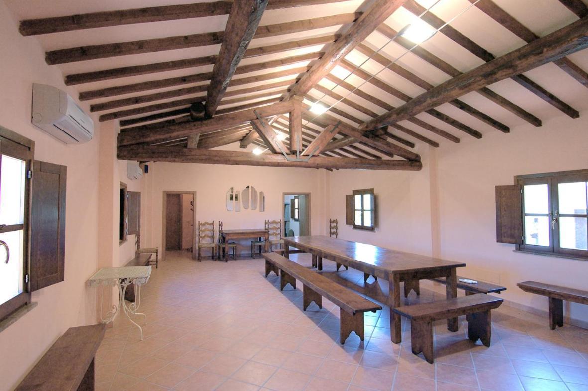 Azienda Agricola Ed Agrituristica Cafaggio Villa ซานมีเนียโต ภายนอก รูปภาพ