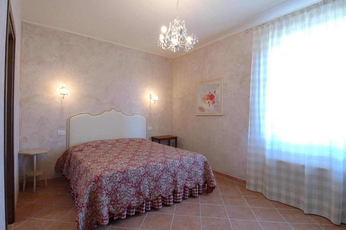Azienda Agricola Ed Agrituristica Cafaggio Villa ซานมีเนียโต ภายนอก รูปภาพ
