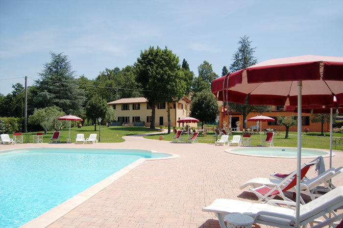 Azienda Agricola Ed Agrituristica Cafaggio Villa ซานมีเนียโต ภายนอก รูปภาพ