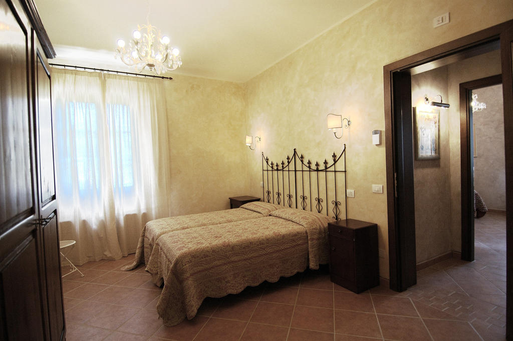 Azienda Agricola Ed Agrituristica Cafaggio Villa ซานมีเนียโต ห้อง รูปภาพ