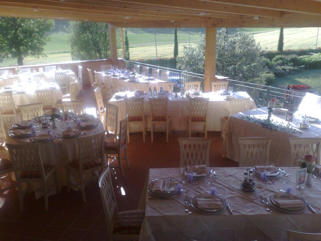 Azienda Agricola Ed Agrituristica Cafaggio Villa ซานมีเนียโต ภายนอก รูปภาพ